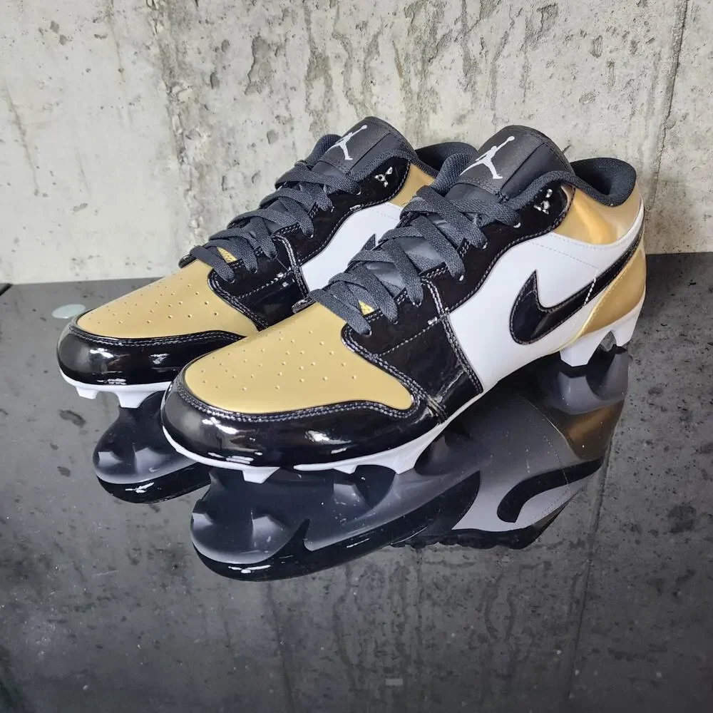 MSRP $145 Nike Air Jordan 1 Low TD Patent Gold Toe Football Cleats Men's Size 15
